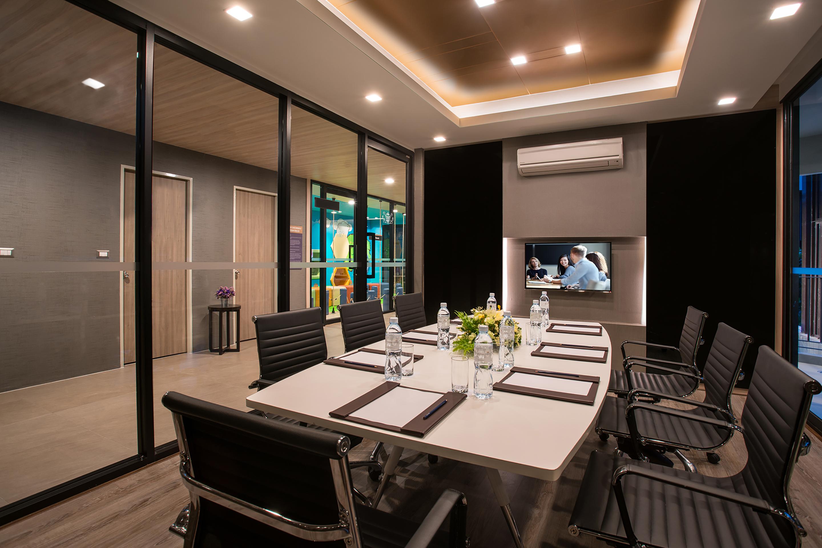 Somerset Ekamai Apartment Bangkok